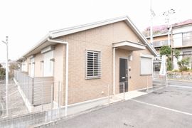 松田戸建て C棟の外観画像