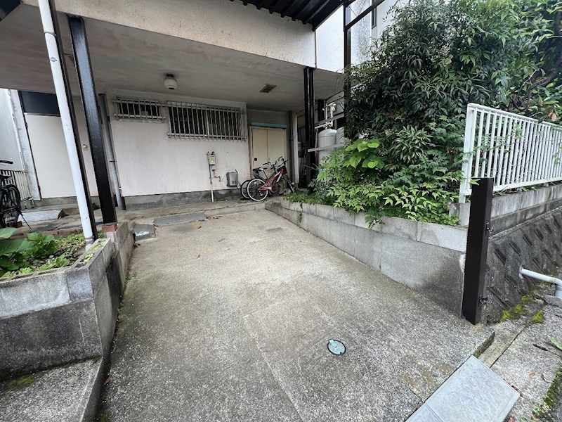 近くの業務スーパー 真田店まで1,071m(徒歩14分)