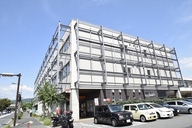 近くの小田原東郵便局まで830m（徒歩11分）