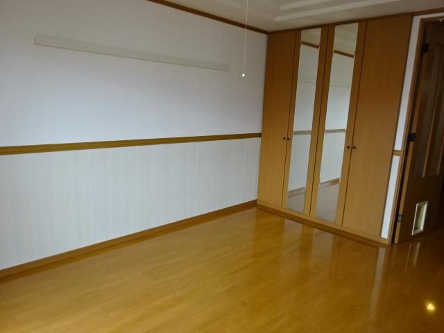 ベッドルーム