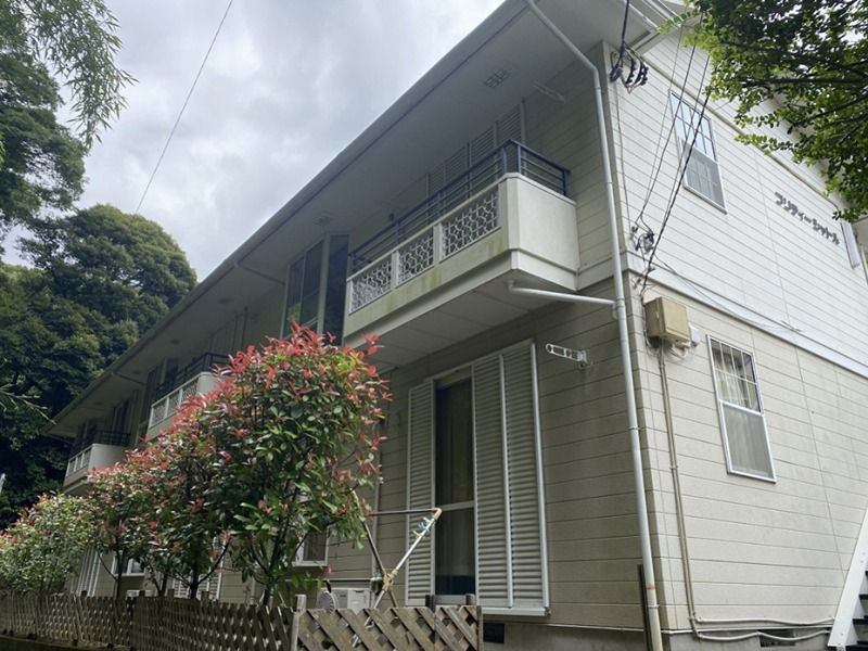 プリティ・シャトルの外観画像