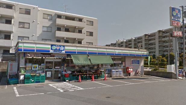 近くのスリーエフ 戸塚上倉田町店まで740m（徒歩10分）
