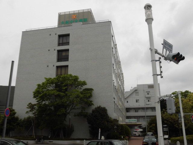 近くの大船中央病院まで412m（徒歩6分）