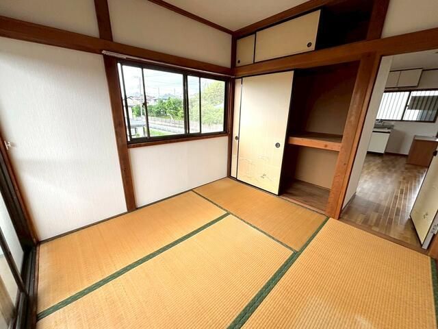 ベッドルーム