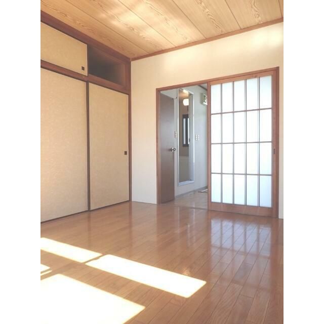 ベッドルーム