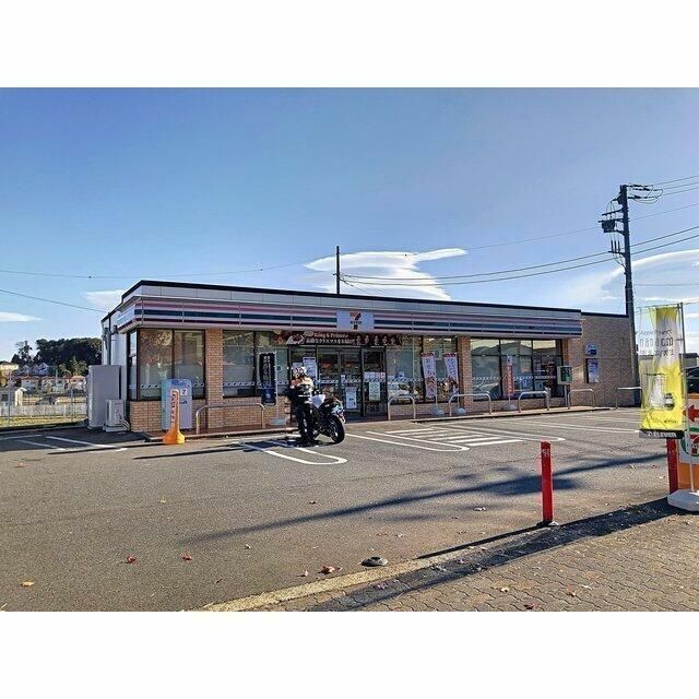 近くのセブンイレブン　藤沢中高倉店まで200m（徒歩3分）