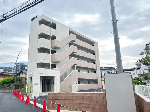 メゾンフォレストの外観画像