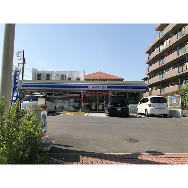近くのローソン　藤沢西富店まで514m（徒歩7分）