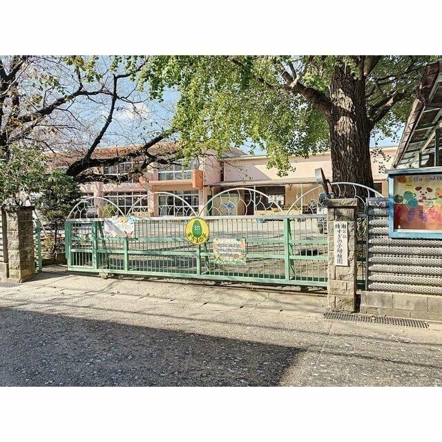 近くの綾瀬すぎの子幼稚園まで140m（徒歩2分）
