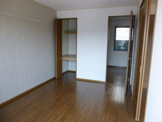 ベッドルーム