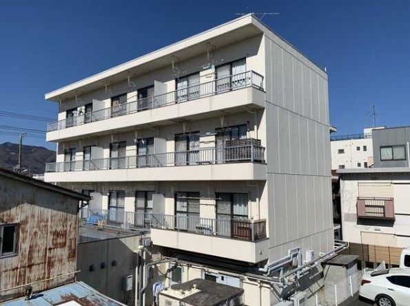 ライラックマンションの外観画像