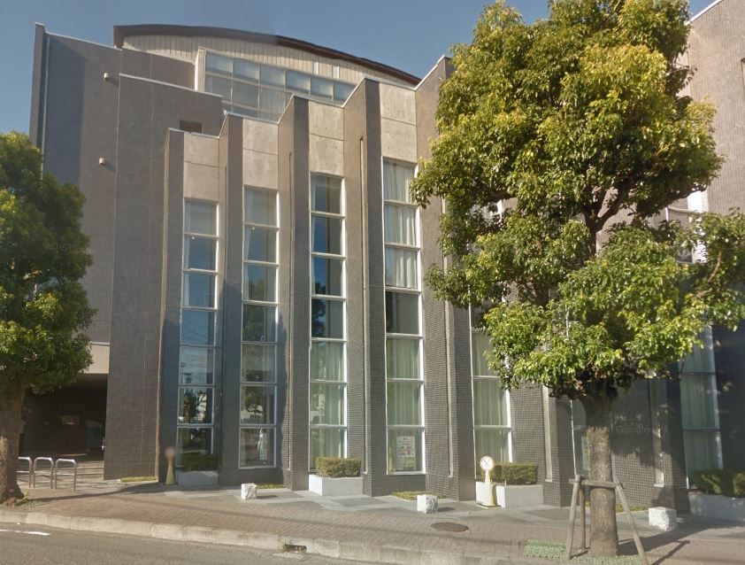 近くの寒川総合図書館まで224m（徒歩3分）