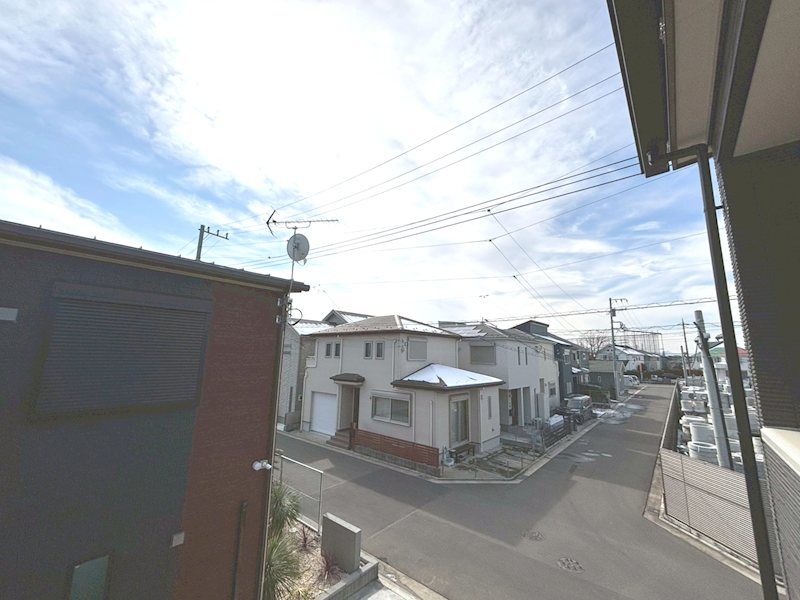 近くのファミリーマート 藤沢遠藤店まで498m（徒歩7分）