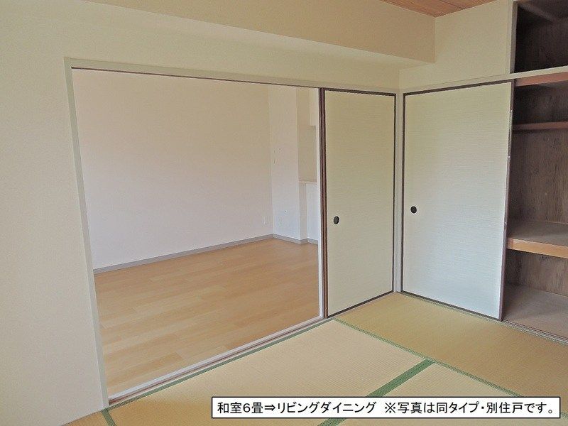 ベッドルーム