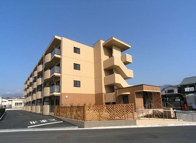 シンフォニアの外観画像