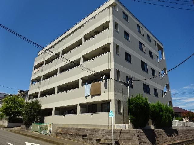 ロイヤルメゾン高森の外観画像