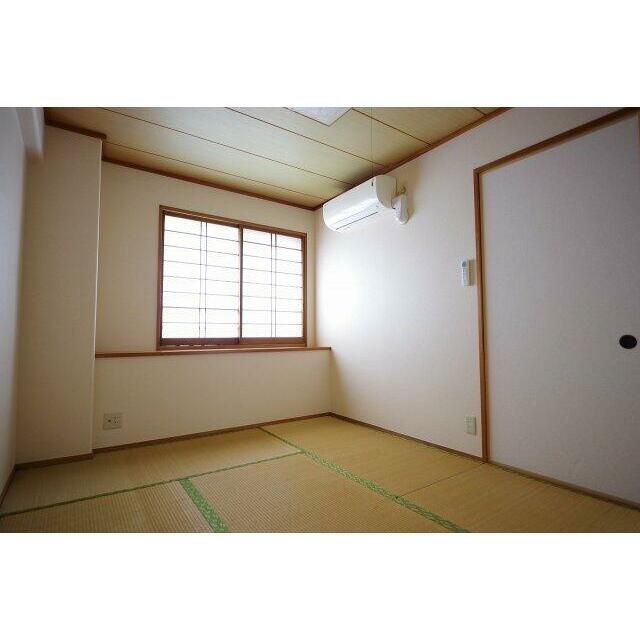 ベッドルーム