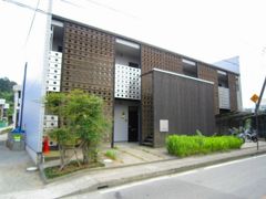 プラムコートの外観画像