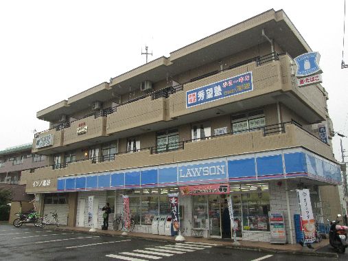 近くのローソン 綾瀬上土棚南店まで124m（徒歩2分）