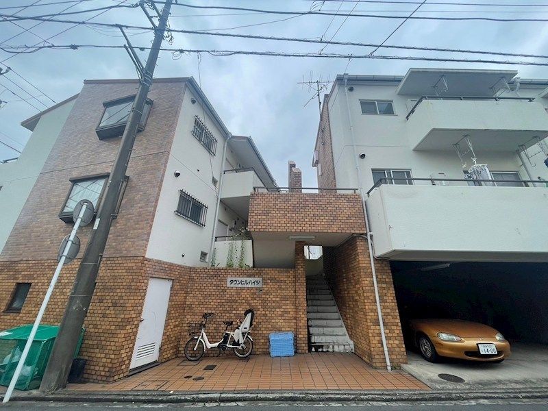 タウンヒルハイツの外観画像