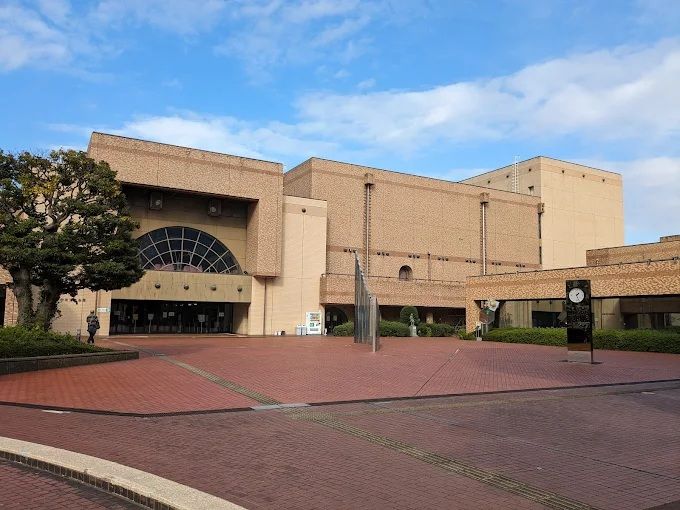 近くの伊勢原市役所 伊勢原北コミュニティセンターまで187m（徒歩3分）