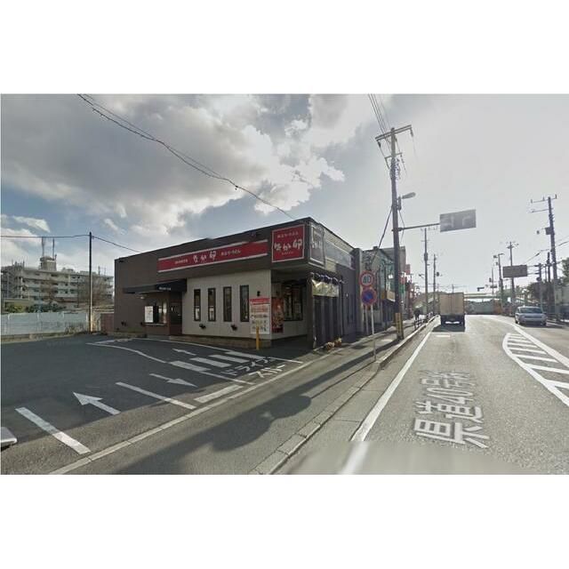 近くのなか卯綾瀬大上店まで594m（徒歩8分）