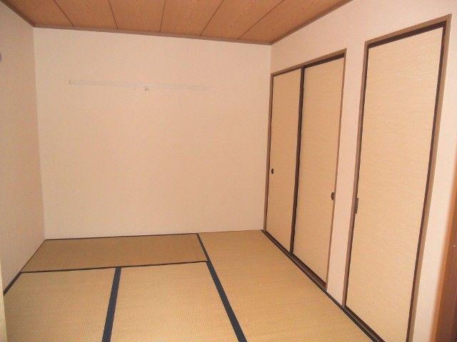 ベッドルーム