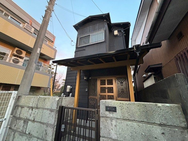 中西貸家の外観画像