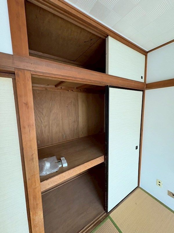 ベッドルーム
