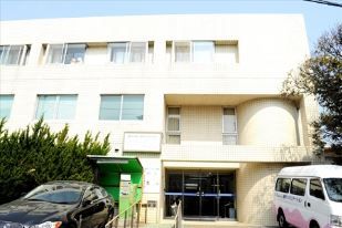 近くのふれあい鎌倉ホスピタルまで489m（徒歩7分）