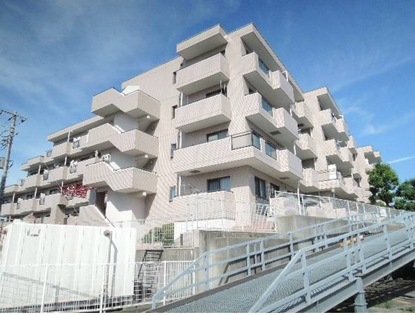 パラシオン栄昇の外観画像