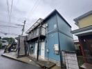 クロノス秦野東海大学前の外観