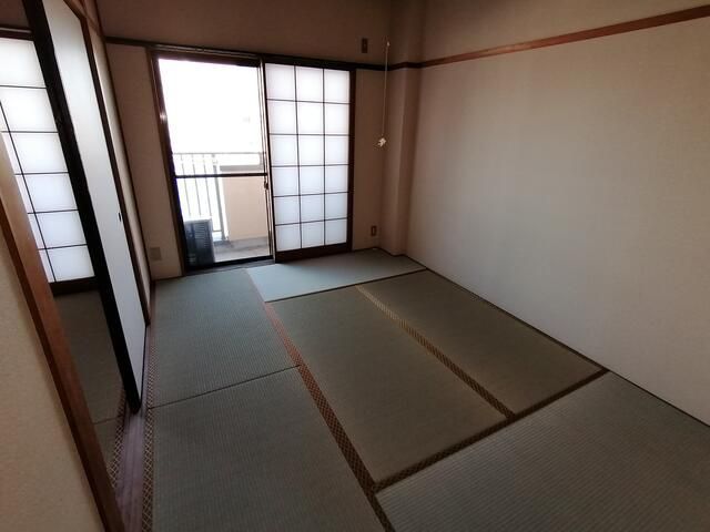 ベッドルーム