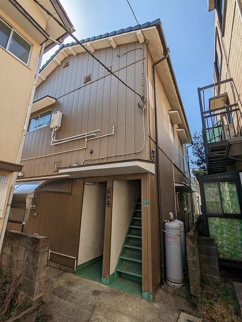 弘和荘の外観画像