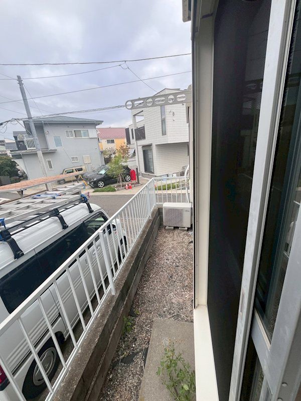 近くのファミリーマート 辻堂新町三丁目店まで331m（徒歩5分）