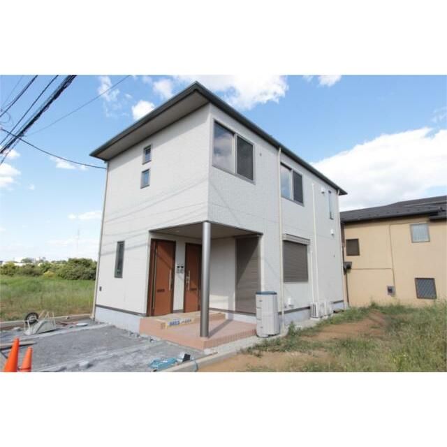 ロイヤルの外観画像