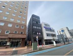 STビルの外観画像