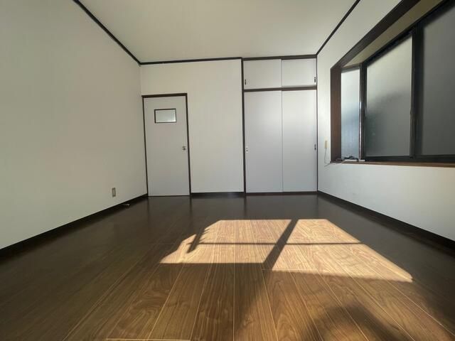 ベッドルーム