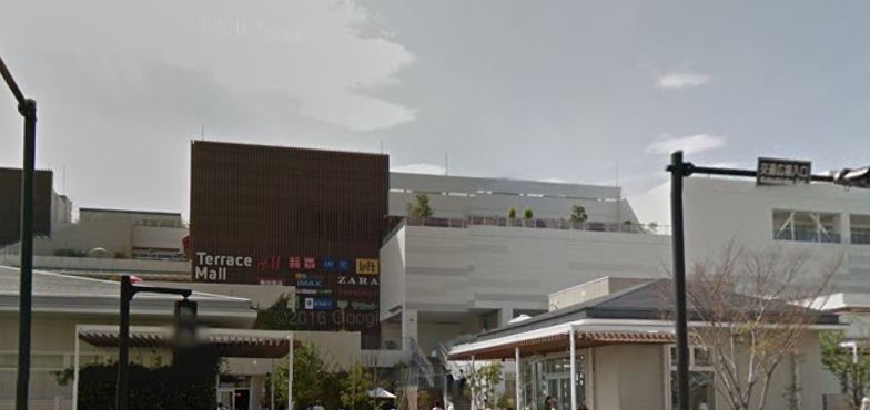 近くの横浜銀行 湘南シークロス支店まで860m（徒歩11分）