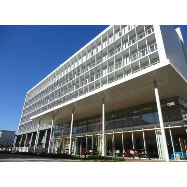 近くの茅ヶ崎市役所まで527m（徒歩7分）