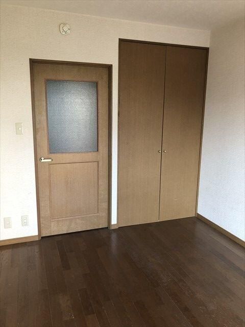 ベッドルーム