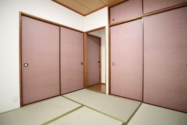 ベッドルーム