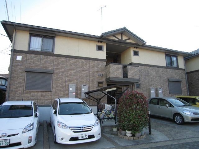 アルバピアザ鶴巻IIの外観画像