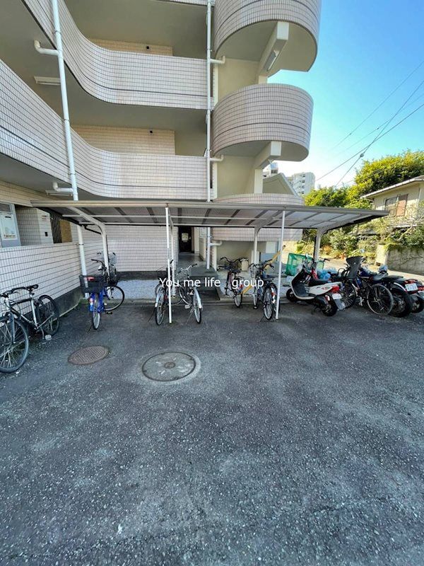 近くのセブンイレブン 藤沢本町2丁目店まで238m（徒歩3分）