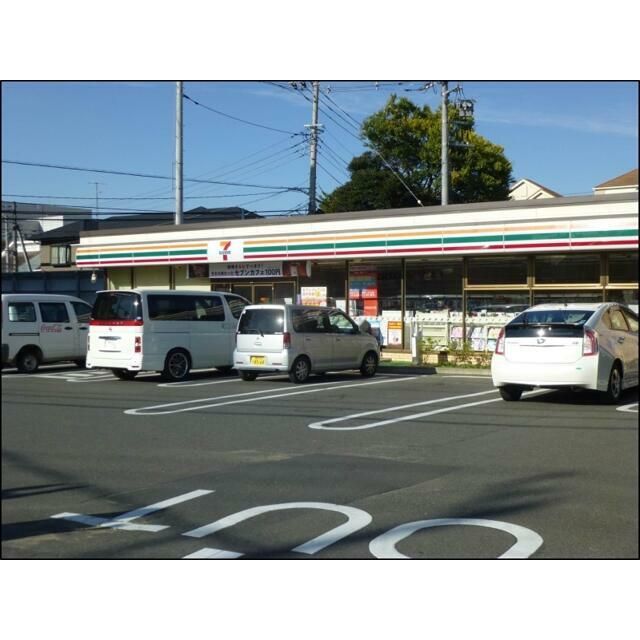 近くの横浜市立中和田中学校まで1,022m(徒歩13分)