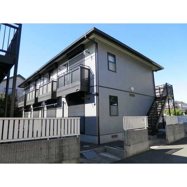 ロイヤルヒルズBの外観画像