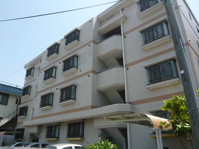 クレセール湘南の外観画像