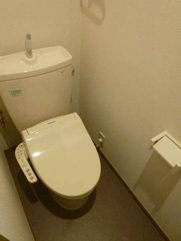 近くのヨークマート 厚木妻田店まで353m（徒歩5分）