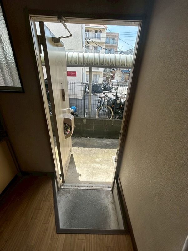 玄関