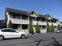 メープルコートの外観画像